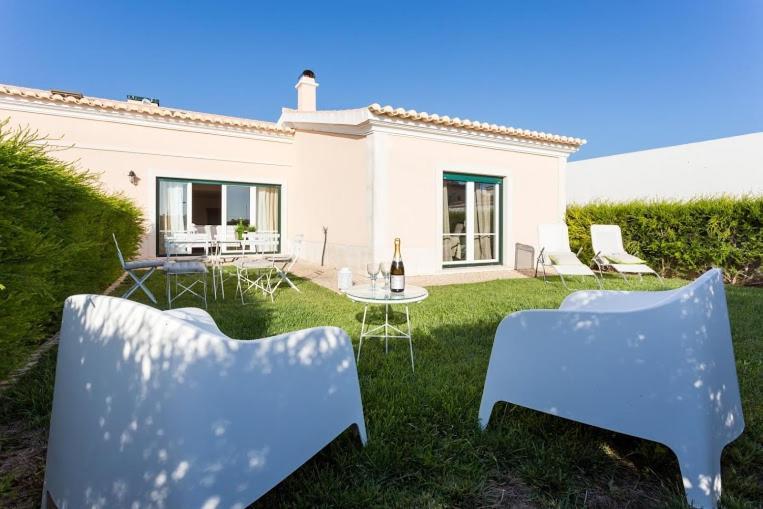 Villas T3 Com Jardim Vila Sagres Exterior photo